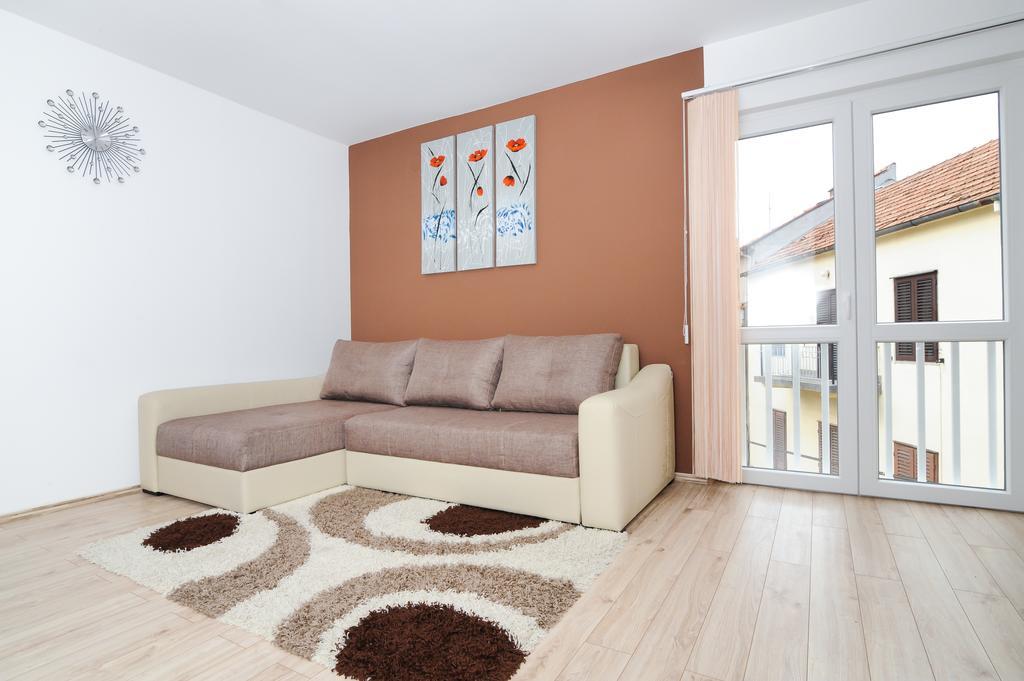 Apartment Orlovic Old Town زادار الغرفة الصورة